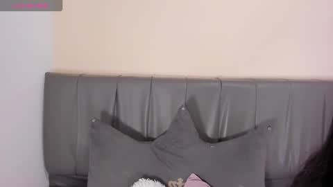 Snapshot of cheerlynn chatting on 11/13/25, 05:34 Cherlyn online show from 11/13/25, 05:34