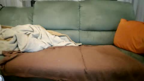 Tom online show from 11/27/25, 10:56