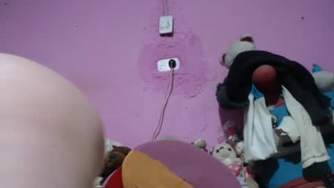 Snapshot of cheliafun chatting on 01/07/25, 09:57 Cheila online show from 01/07/25, 09:57