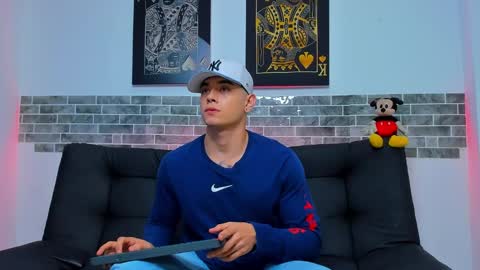 chepe vause online show from 01/04/25, 03:29