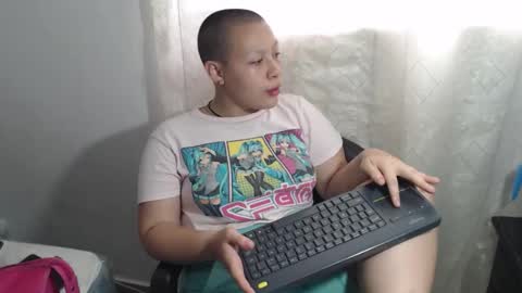 Snapshot of cherry__420 chatting on 11/03/25, 11:44 Cherry online show from 11/03/25, 11:44