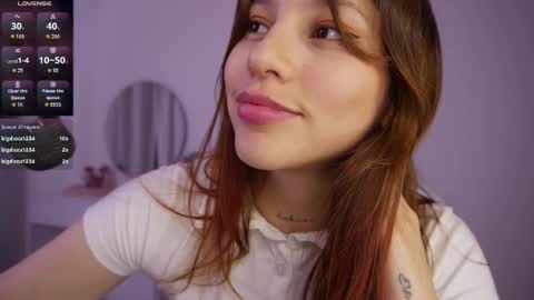 Snapshot of cherry__peach chatting on 10/17/25, 11:40 Holly online show from 10/17/25, 11:40