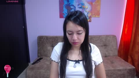 Snapshot of cherry_bigass_ chatting on 12/06/24, 01:00 Allison online show from 12/06/24, 01:00