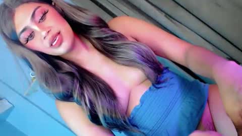 BINI online show from 11/12/25, 11:25