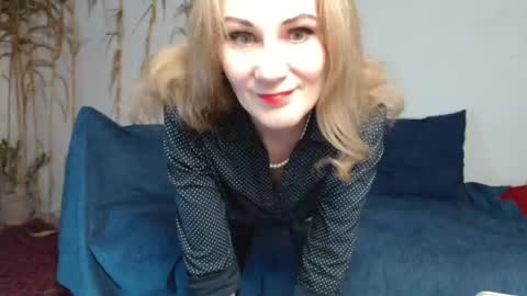 Snapshot of cherry_blossomsx chatting on 03/07/25, 02:23 thanks guys see you tomorrow online show from 03/07/25, 02:23