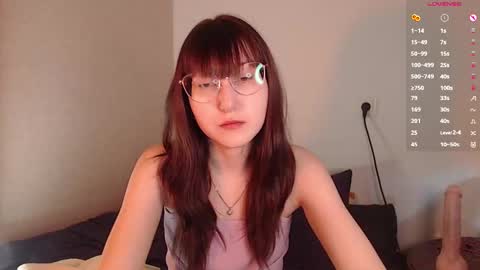 Cheryl online show from 03/05/25, 04:13