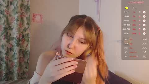 Cheryl online show from 09/30/25, 02:44