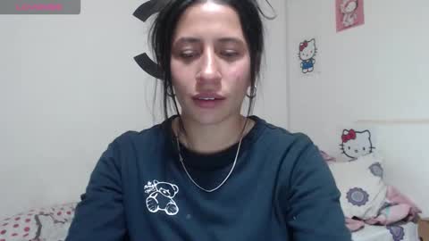 Snapshot of cherry_hc chatting on 09/30/25, 03:11 Nezumy Rey online show from 09/30/25, 03:11