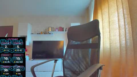 mayra online show from 11/06/25, 08:59