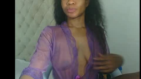 Snapshot of cherrycounty chatting on 11/14/25, 12:42 cherry online show from 11/14/25, 12:42