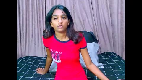 Snapshot of cherryindian4u69 chatting on 12/29/24, 05:10 leah online show from 12/29/24, 05:10