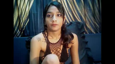 Snapshot of cherryindian4u69 chatting on 01/10/25, 08:51 leah online show from 01/10/25, 08:51