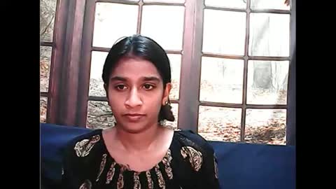 Snapshot of cherryindian4u69 chatting on 02/05/25, 05:41 leah online show from 02/05/25, 05:41