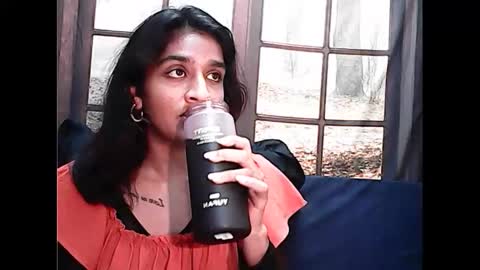 Snapshot of cherryindian4u69 chatting on 02/07/25, 06:35 leah online show from 02/07/25, 06:35