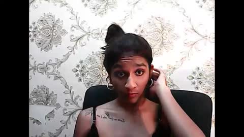 Snapshot of cherryindian4u69 chatting on 02/17/25, 12:38 leah online show from 02/17/25, 12:38