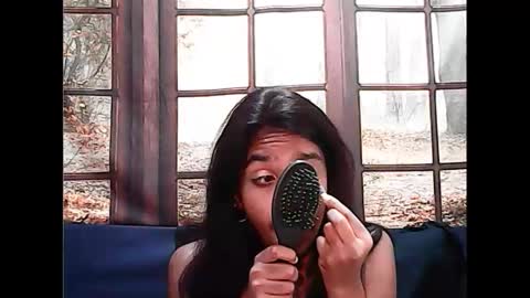 Snapshot of cherryindian4u69 chatting on 02/18/25, 05:53 leah online show from 02/18/25, 05:53