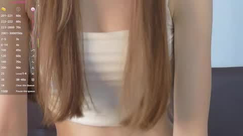 Loise online show from 10/15/25, 06:35