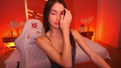 Snapshot of cherryylulu chatting on 10/23/25, 07:29 cherryylulu online show from 10/23/25, 07:29