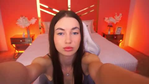 Snapshot of cherryylulu chatting on 11/19/25, 08:25 cherryylulu online show from 11/19/25, 08:25