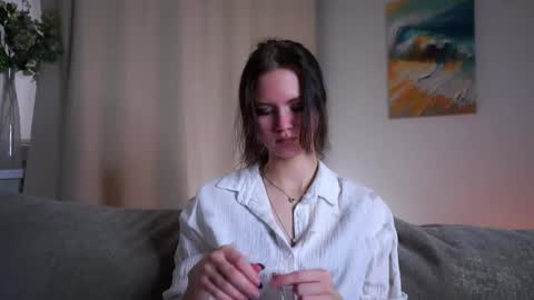 Snapshot of cheryburry chatting on 10/30/25, 03:19 Leia online show from 10/30/25, 03:19