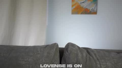 Snapshot of cheryburry chatting on 11/16/25, 02:06 Leia online show from 11/16/25, 02:06