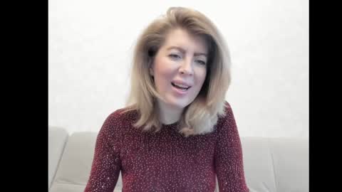 Snapshot of chicafortuna chatting on 12/25/24, 03:18 NBFG online show from 12/25/24, 03:18