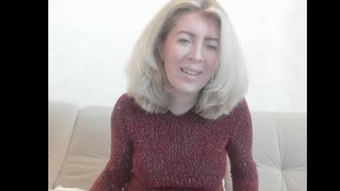 Snapshot of chicafortuna chatting on 09/11/25, 03:06 NBFG online show from 09/11/25, 03:06