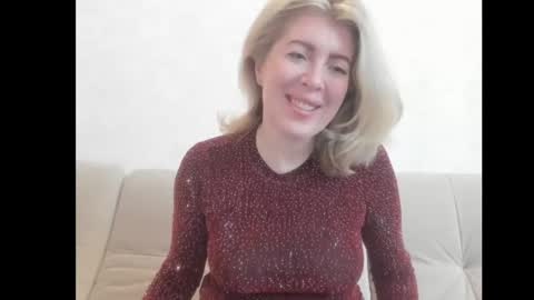 Snapshot of chicafortuna chatting on 09/14/25, 03:49 NBFG online show from 09/14/25, 03:49