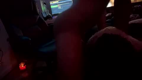 Snapshot of chicobrord chatting on 09/21/25, 02:57 chicobrord online show from 09/21/25, 02:57