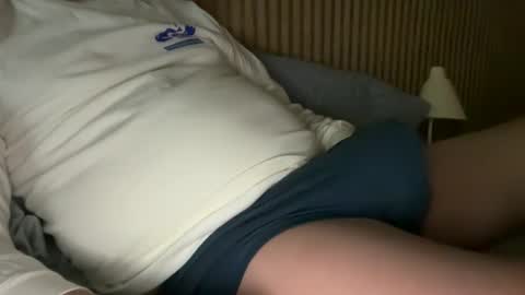 Snapshot of chiguy63v4 chatting on 11/09/25, 02:59 chiguy63v4 online show from 11/09/25, 02:59