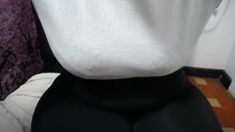 Chikys   online show from 11/08/25, 03:01