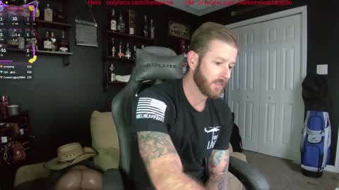 Chillinthemosttt online show from 11/18/25, 08:13