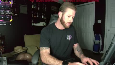 Chillinthemosttt online show from 11/21/25, 03:16