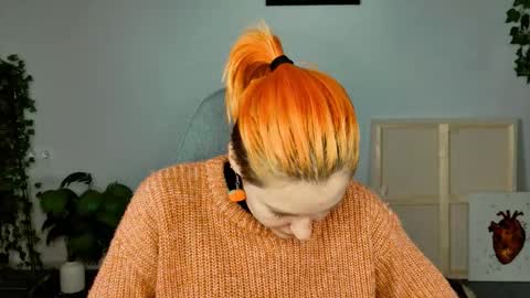 Snapshot of chillsnail_bro chatting on 11/04/25, 09:08 Bella online show from 11/04/25, 09:08