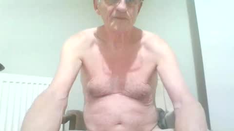 Snapshot of chipper341596 chatting on 12/23/24, 11:49 chipper341596 online show from 12/23/24, 11:49