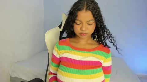 Snapshot of chloe_evans21 chatting on 02/20/25, 02:40 chloe online show from 02/20/25, 02:40