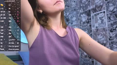 Snapshot of chloe_jeense chatting on 12/24/24, 05:38 Chloe online show from 12/24/24, 05:38