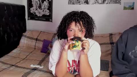 Snapshot of chloe_kisses chatting on 09/12/25, 10:26 chloe_kisses online show from 09/12/25, 10:26