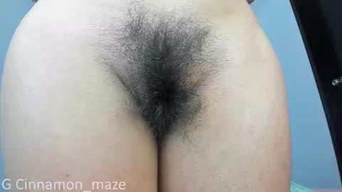Snapshot of chloe_mazee chatting on 02/22/25, 06:08 Chloe Maze online show from 02/22/25, 06:08