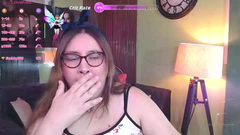 chloe_prg online show from 09/18/25, 06:04