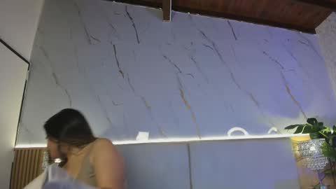 Chloee online show from 11/17/25, 12:33