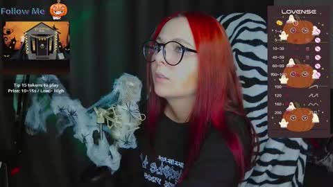 Chloe online show from 10/09/25, 05:38