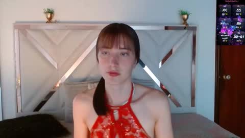 Snapshot of chloejohnsoon chatting on 09/26/25, 03:05 Chloe online show from 09/26/25, 03:05