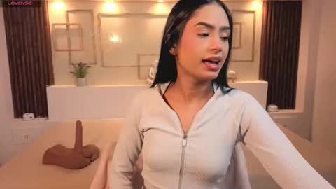 Chloe Moon online show from 11/17/25, 11:38