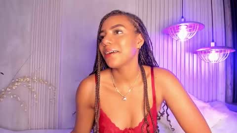 Snapshot of chloetaylorr_ chatting on 12/16/24, 12:49 CHLOE online show from 12/16/24, 12:49