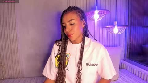 Snapshot of chloetaylorr_ chatting on 12/18/24, 12:40 CHLOE online show from 12/18/24, 12:40