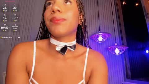 Snapshot of chloetaylorr_ chatting on 12/25/24, 11:31 CHLOE online show from 12/25/24, 11:31