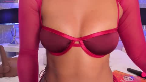 CHLOE  online show from 11/08/25, 02:28