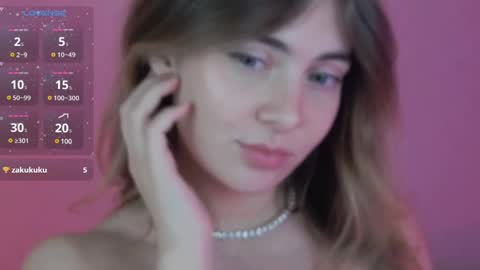Snapshot of chloi_hes chatting on 12/23/24, 05:43 chloi_hes online show from 12/23/24, 05:43