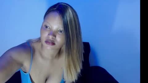 chocolatemilkebony online show from 01/29/25, 10:22